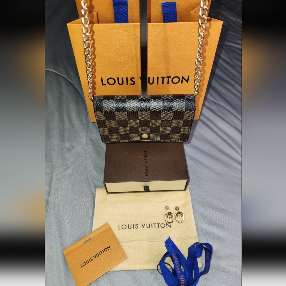 Louis Vuitton Damier Porte Monnaie Billets Tresor Bifold : DATE STAMPED SD0094